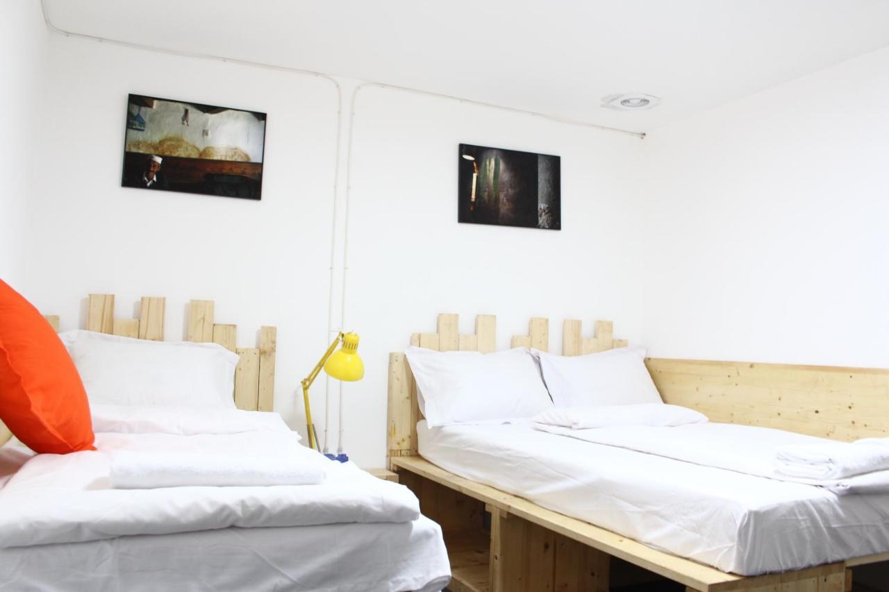 Banat 4 Hostel Bukurešť Exteriér fotografie